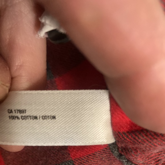 Gap red and grey button up shirt - Picture 4 of 4